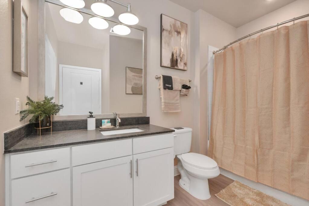The Golden Treasure Near Kemah Boardwalk! Apartment Luaran gambar